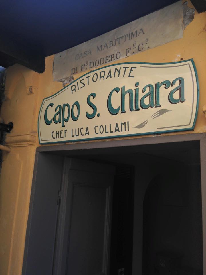 Capo Santa Chiara Collami uan delle più belle location genovesi dove cenare.