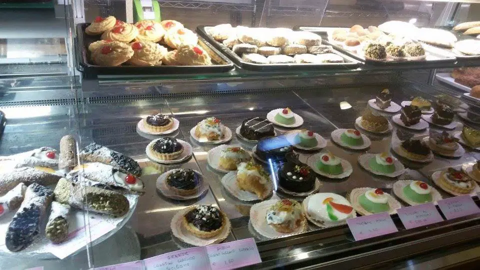 Crema pasticciera errori comuni da non fare.Vediamo come fare...
