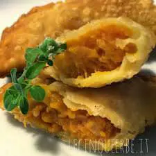 I barbagiuai sono un tipo di frittella tipica del Ponente Ligure.