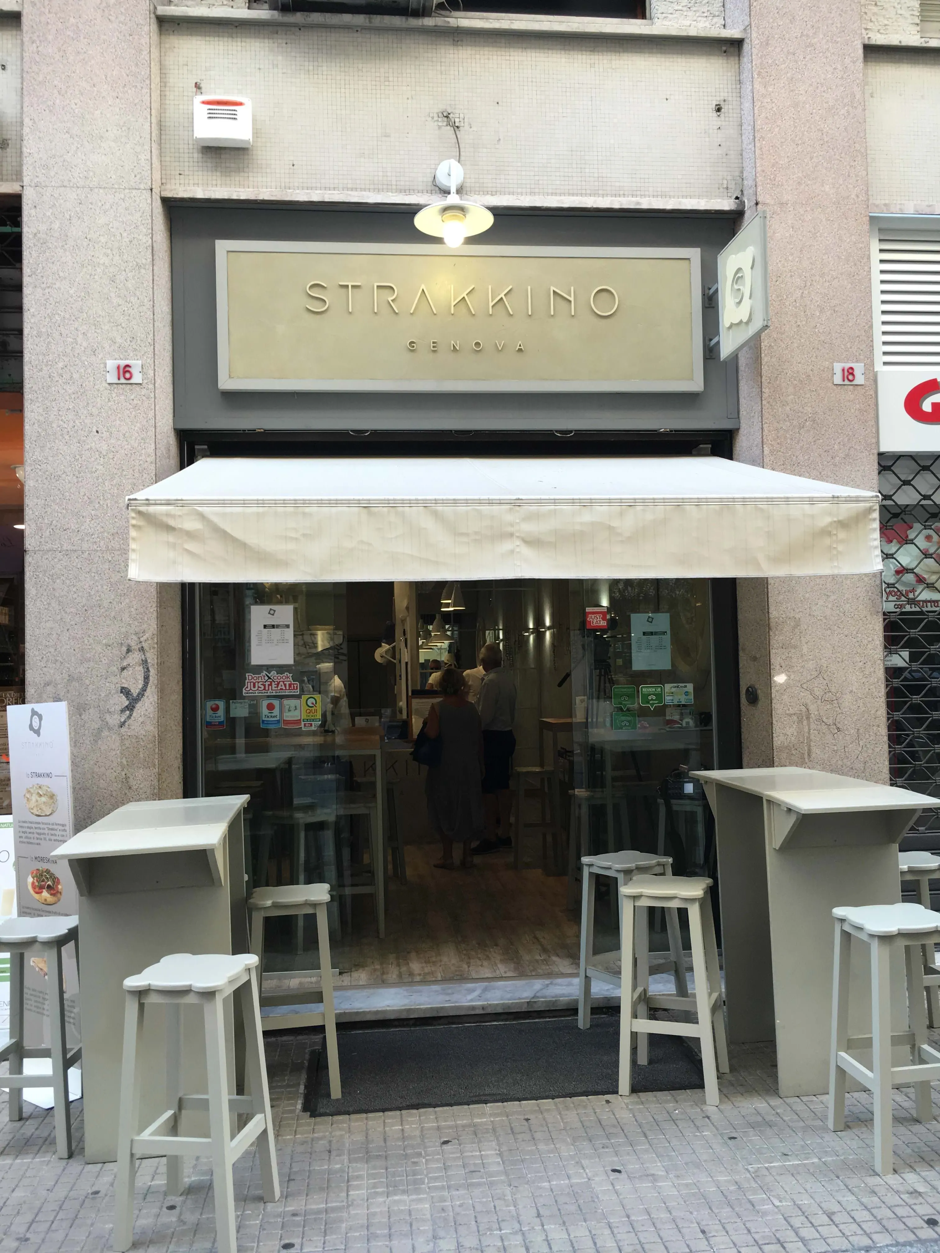 strakkino