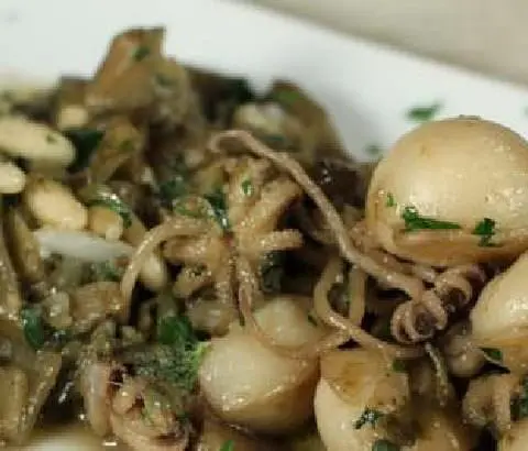Seppie con i carciofi