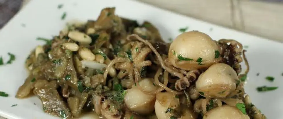 Seppie con i carciofi