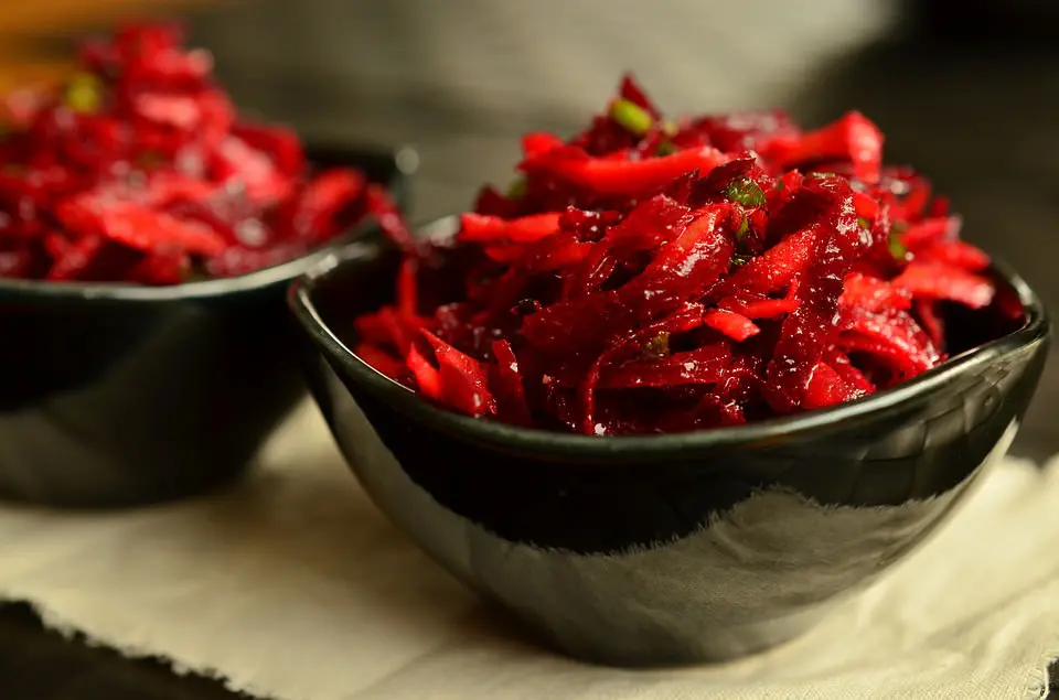 barbabietole e acciughe, barbabietole alla genovese
