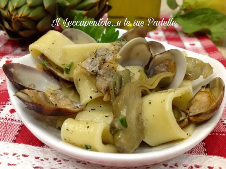 calamarata vongole e carciofi.