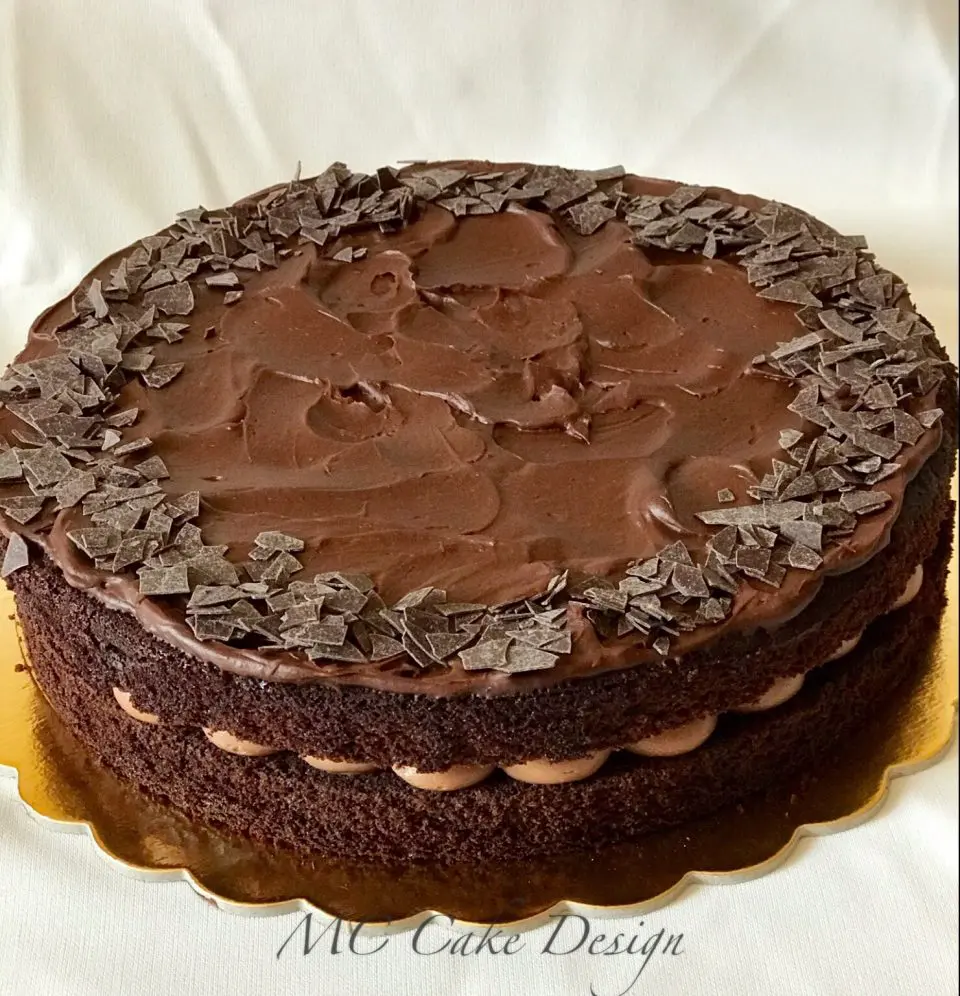 torta tripla al cioccolato