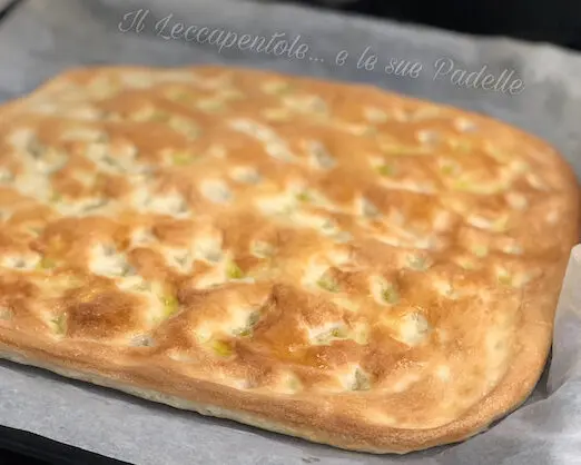fOCACCIA GENOVESE
