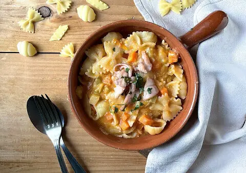 pasta e patate con prescinseua e moscardini