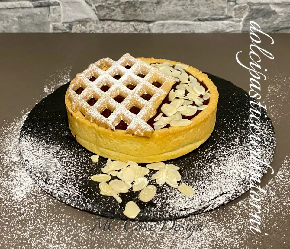crostata di frangipane