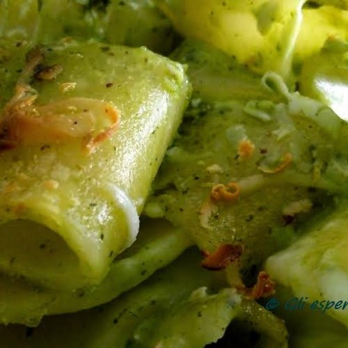 MEZZI PACCHERI AL EPSTO